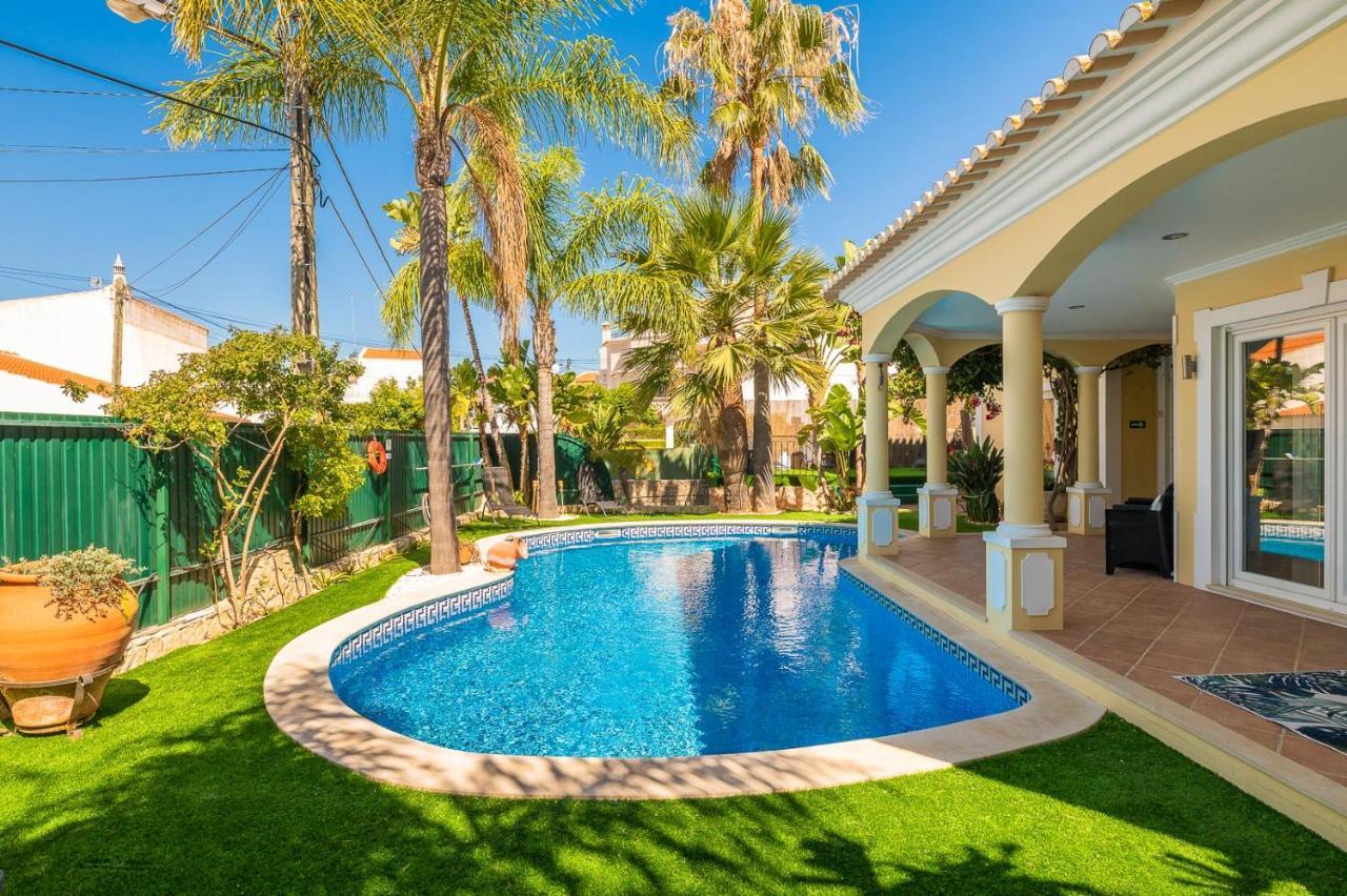 Oasis Tropical, Jardim E Piscina! Portimao