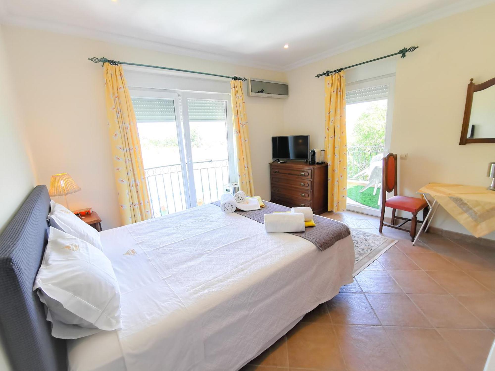 Apartment Oasis Tropical, Jardim E Piscina! Portimao